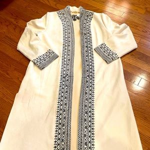 Jacket, Embroidered 100% polyester, Soft